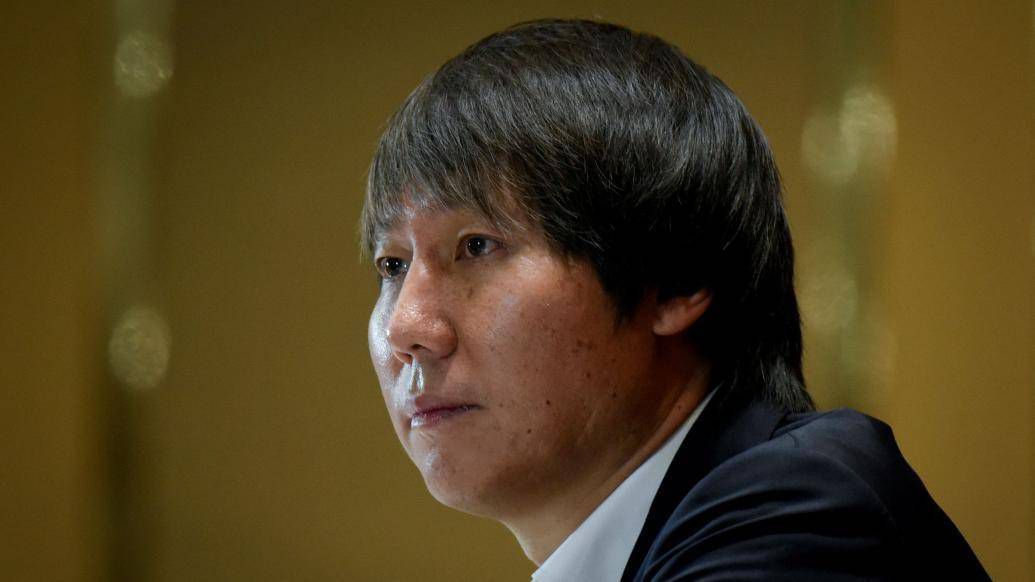 潘文杰一生共执导了三十余部影视作品曾合作张国荣、刘德华、郑则仕等一众港星，并创作出了《跛豪》《新上海滩》《小宝与康熙》《岁月风云之上海皇 甄子丹到汕头找灵感 王晶新版《跛豪》即将开拍 2016-08-30 近日，甄子丹发微博说去广东汕头为新角色寻找灵感：“拍叶问当年去佛山体验，今次第一次来到潮州达濠为新角色找感觉，将会是一个新鲜，刺激并极有挑战性的任务。