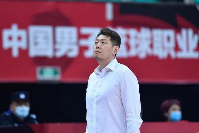 ×与光同尘正式推出【AI影像全能班】！